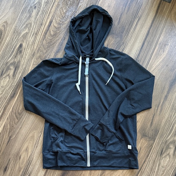 Vuori Halo Performance Hoodie 2.0 NWOT - Picture 2 of 3